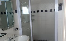 Anathi Hotel